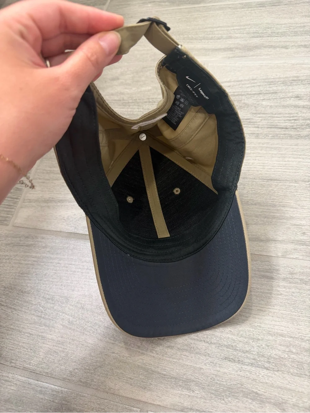 NWOT Beige Nike Dri-fit Baseball Hat